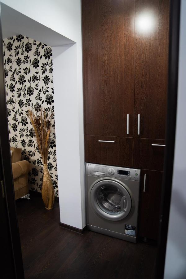 Ultracentral Golden Apartament 2 ซูชาวา ภายนอก รูปภาพ